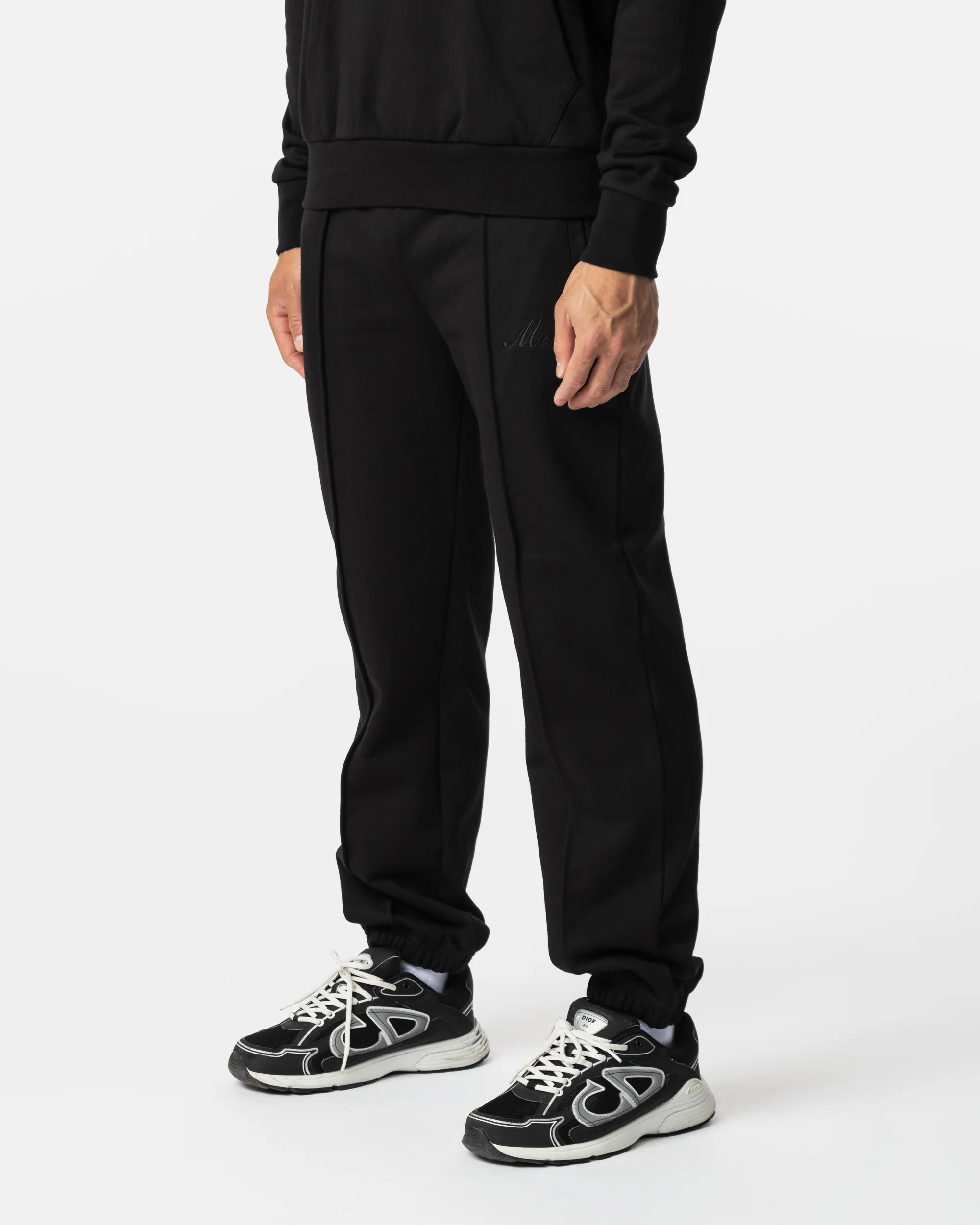 Authenticity Jogger Black - Image 4