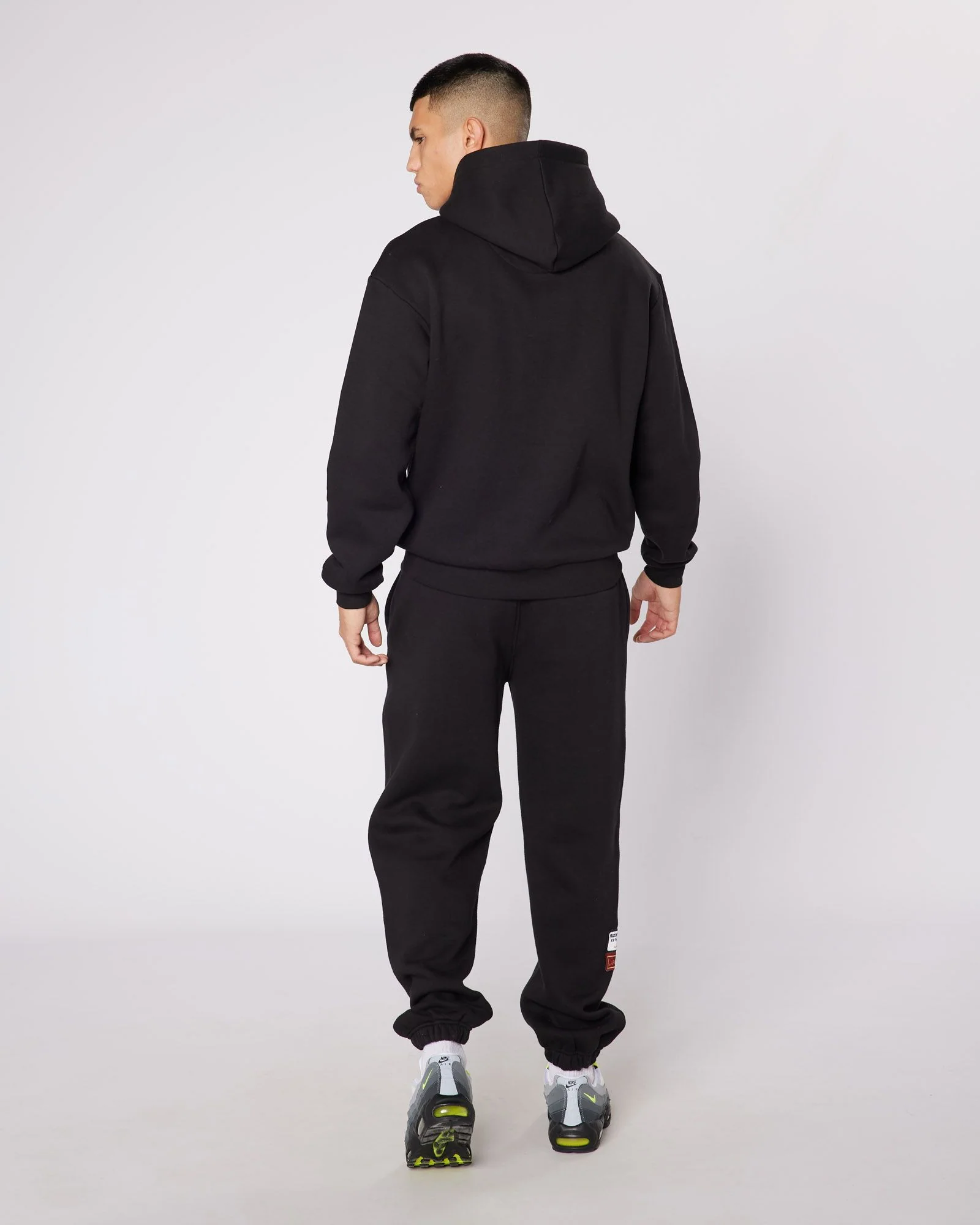 Relaxed OG Badge Joggers Black - Image 4