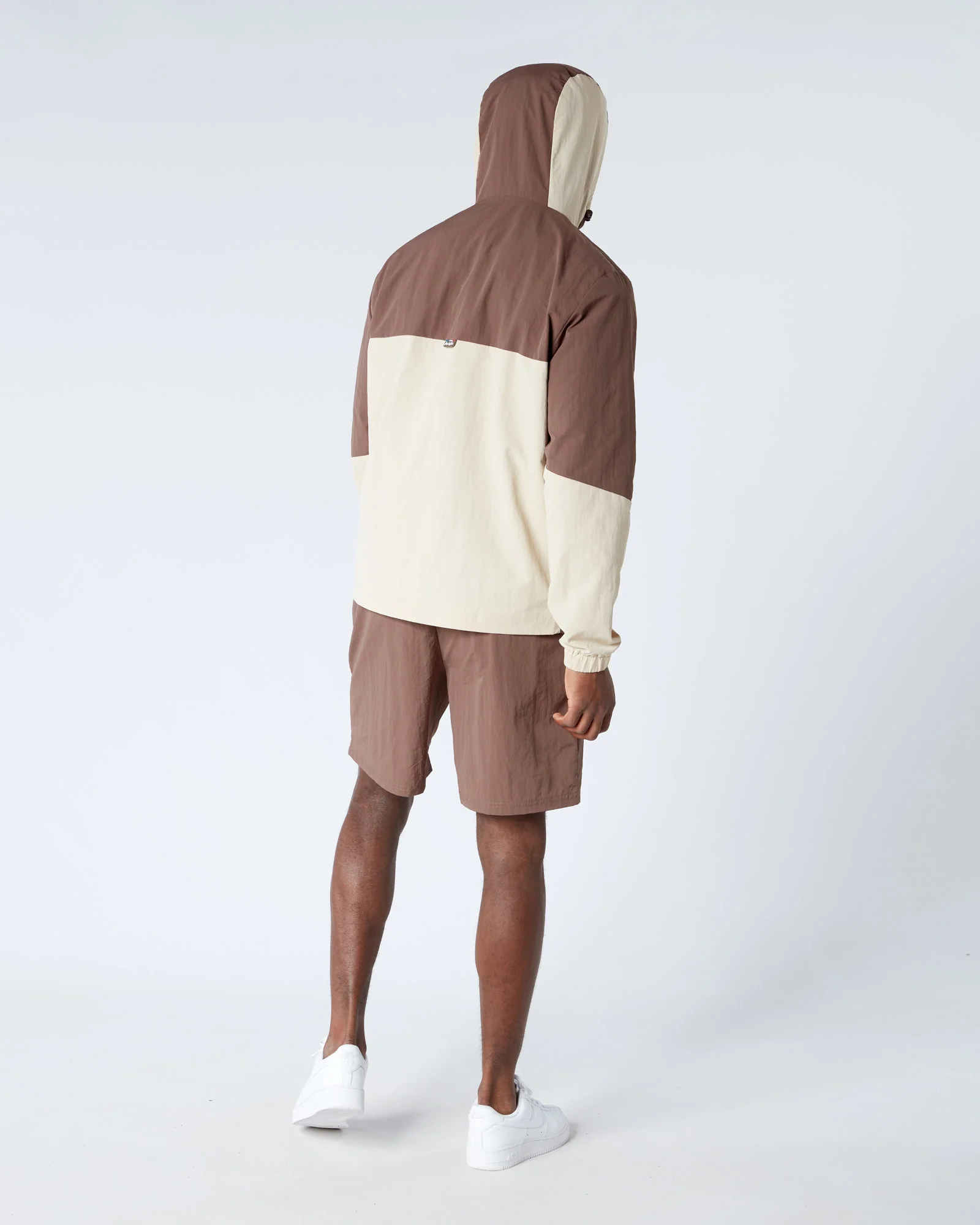 Angle Badge Windbreaker Brown - Image 5