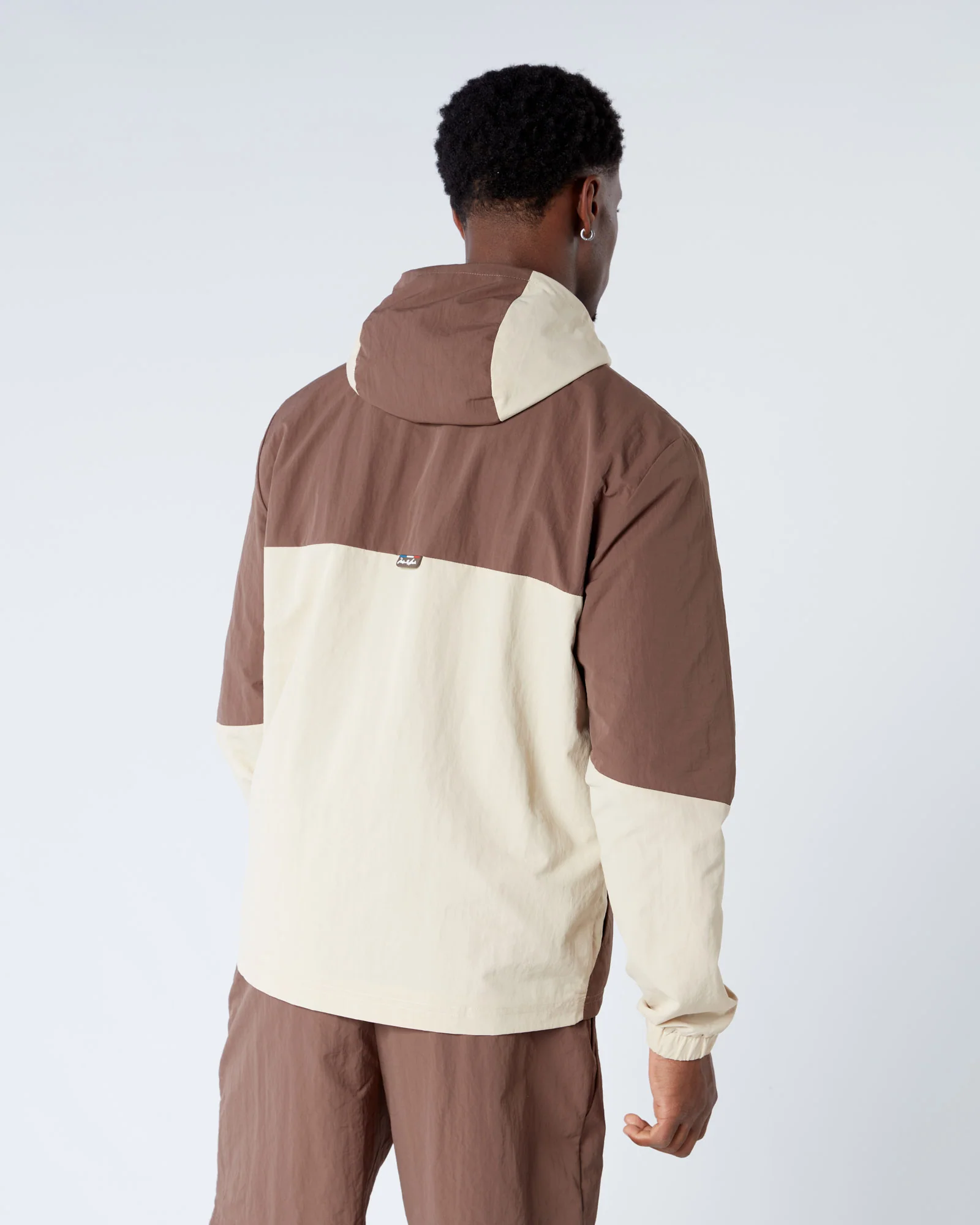 Angle Badge Windbreaker Brown - Image 6