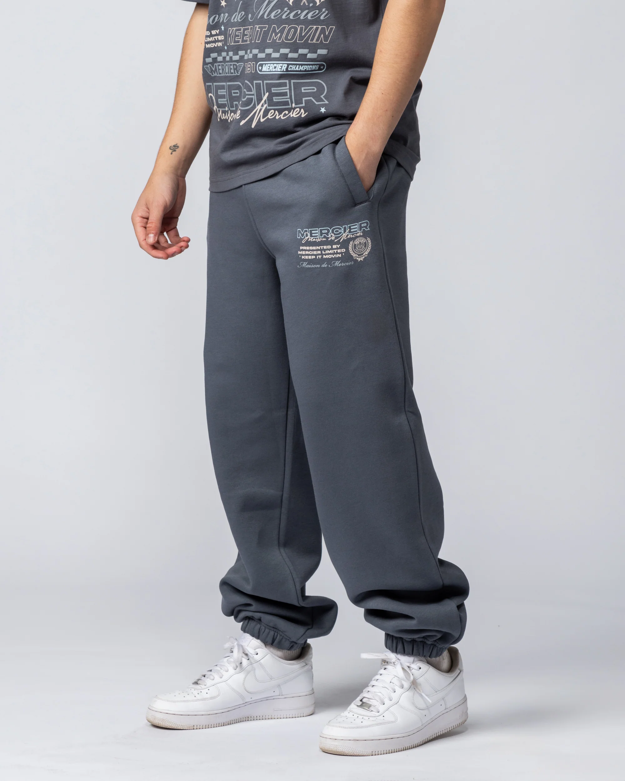 Maison Champions Joggers Petrol - Image 5