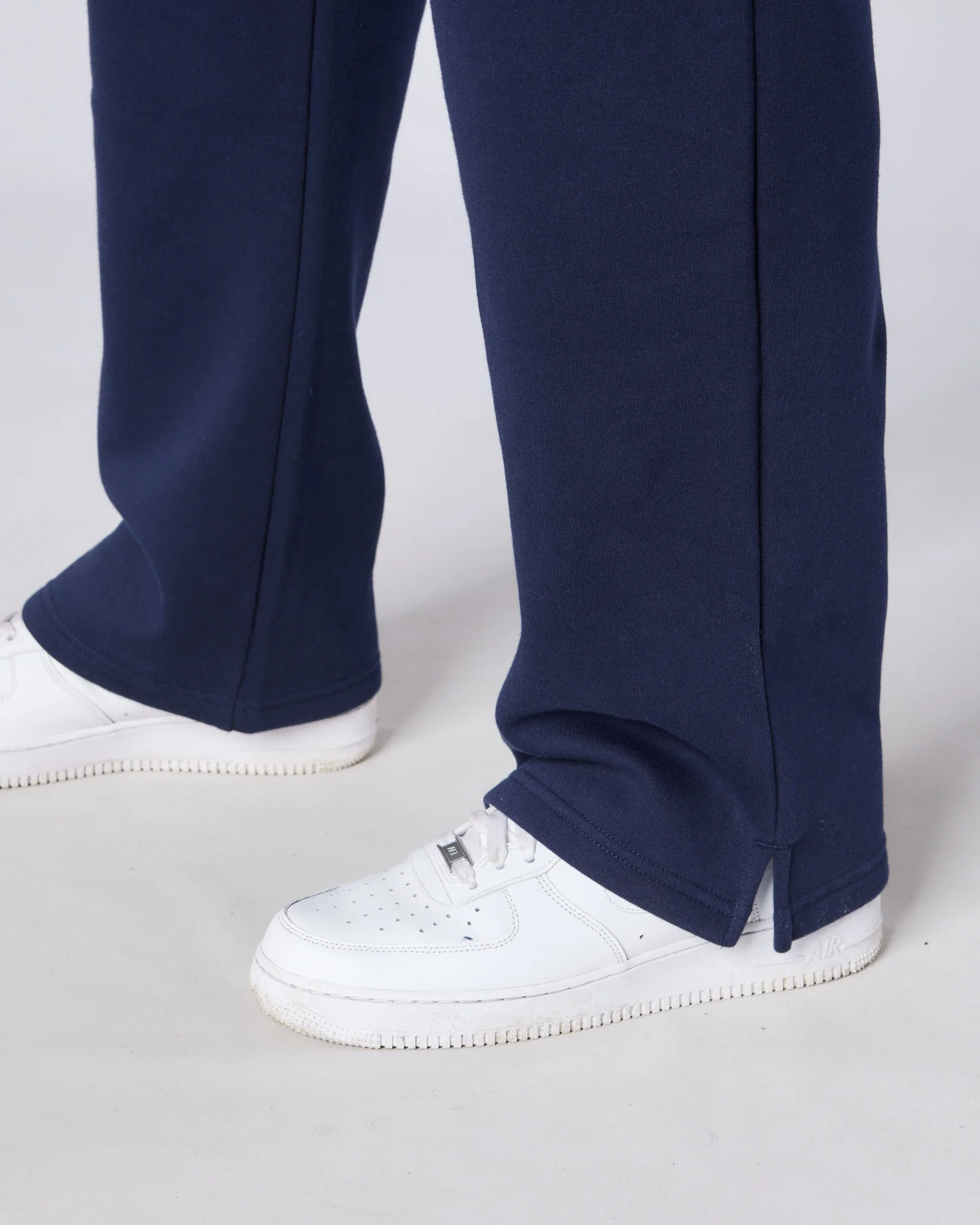 Multi Tour Joggers Navy - Image 4
