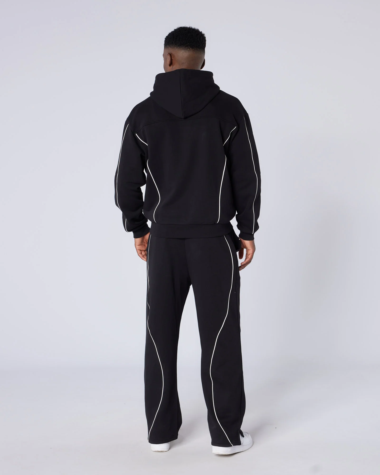 New Wave OG Badge Zip hoodie Black - Image 4