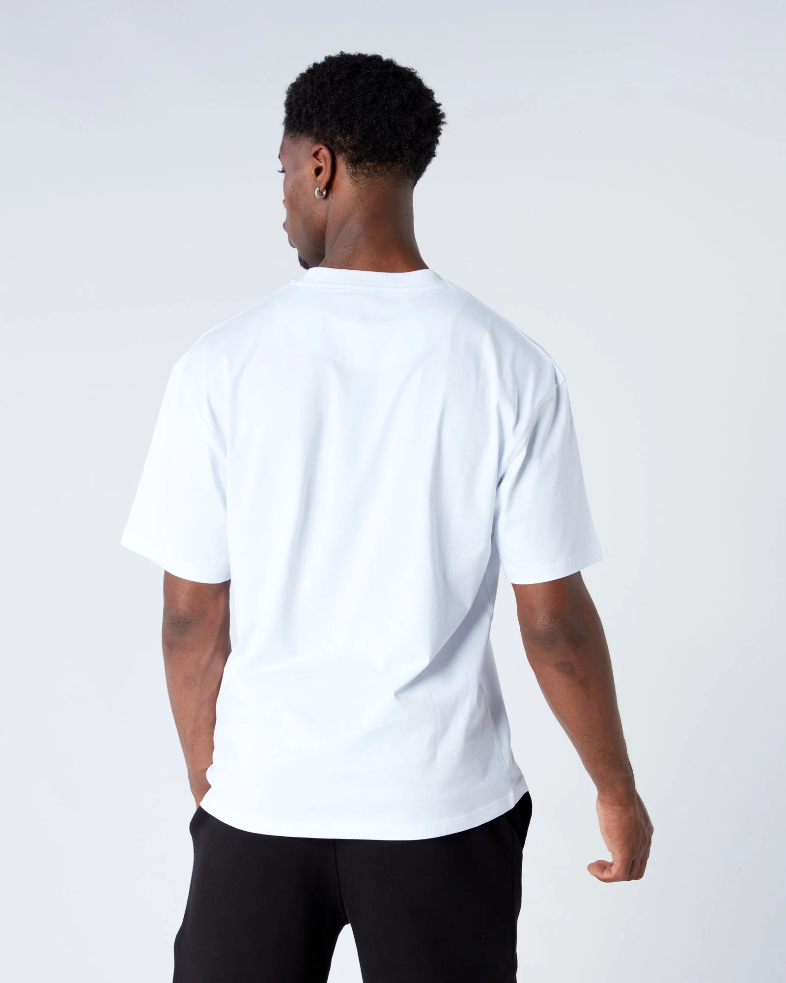 Mono Badge Relaxed Tshirt White - Image 3