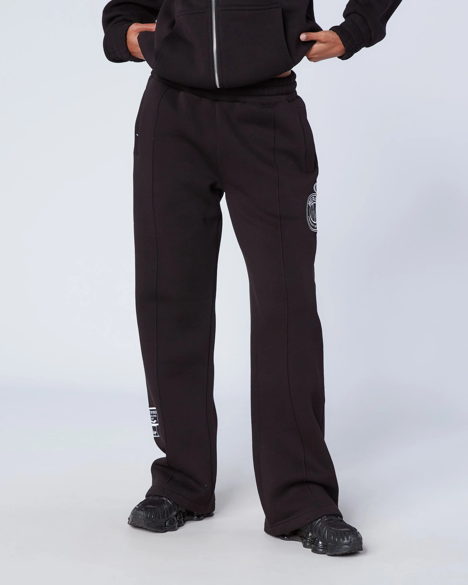 Womens Mono OG Pintuck Joggers Black - Image 3