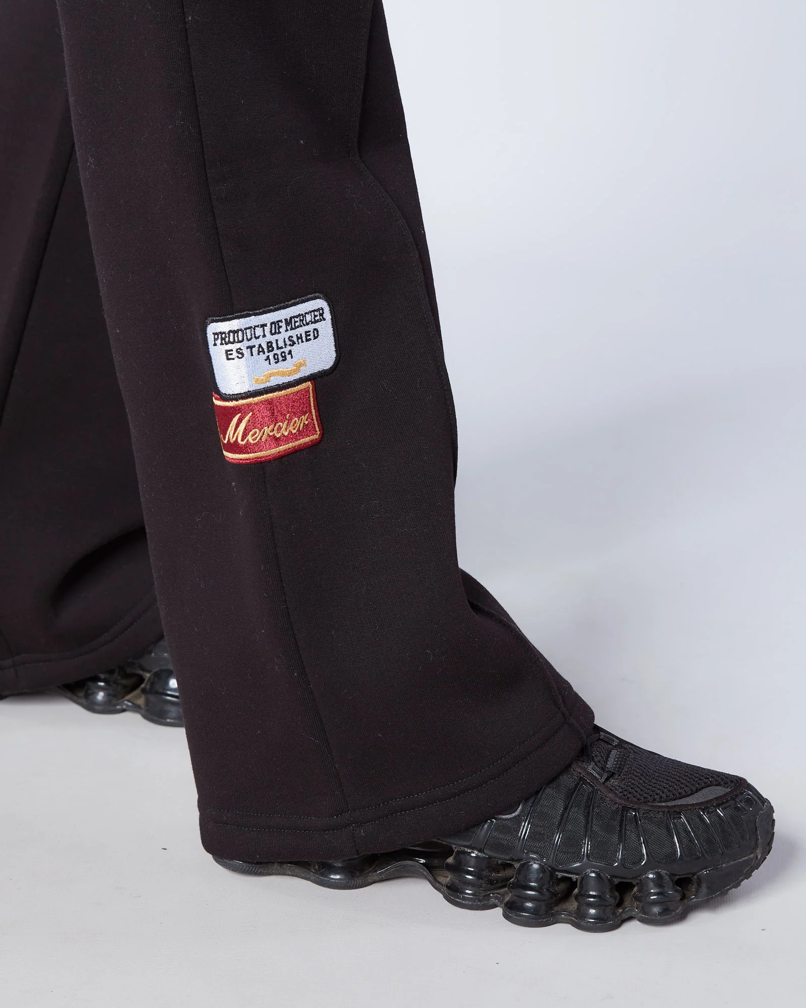 Womens OG Pintuck Joggers Black - Image 5