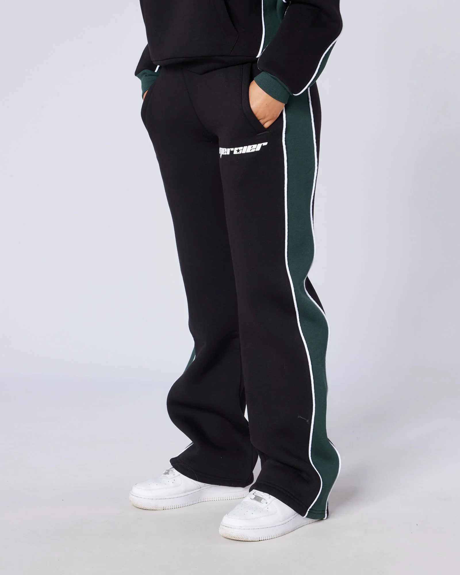 Women's Sporty Jogger Black - Image 5