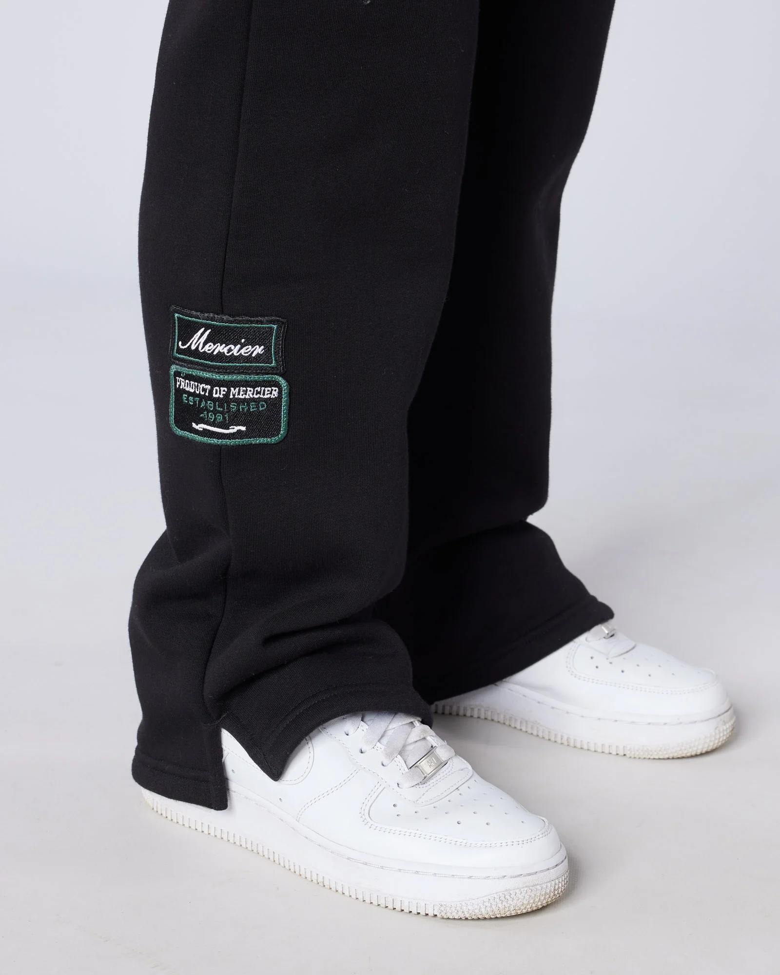 Womens Two Tone OG Badge Jogger Black - Image 6